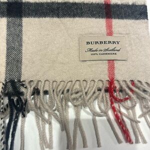 Burberry cashmere scarf
